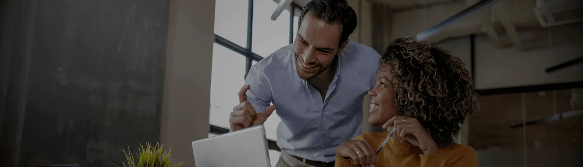 Zoho Partner vs. Zoho Consultant